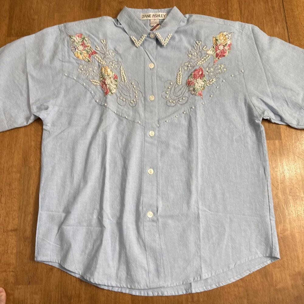VTG Jane Ashley Chambray Shirt Womens M Denim Floral Beaded Western Cowgirl NWT - Picture 2 of 8